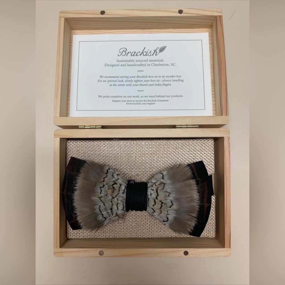 Brackish Feather Bow Tie